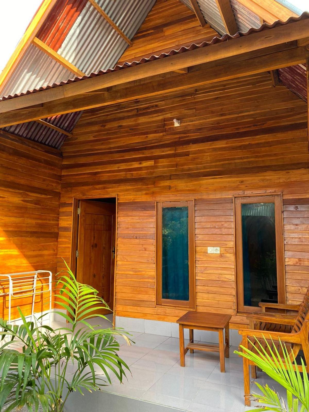 Mirna Homestay Gili Islands Exterior photo