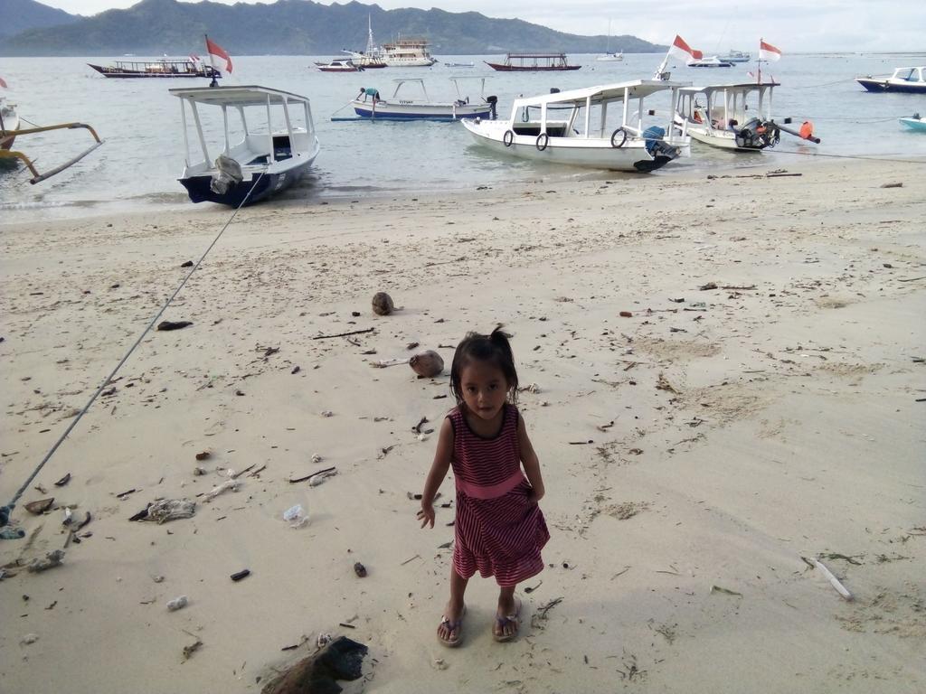 Mirna Homestay Gili Islands Exterior photo