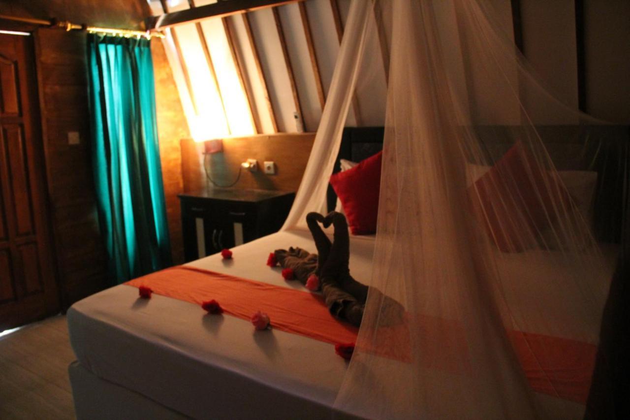 Mirna Homestay Gili Islands Exterior photo