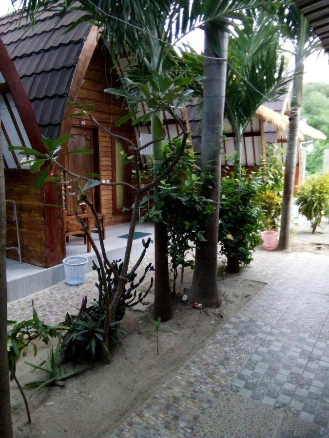 Mirna Homestay Gili Islands Exterior photo